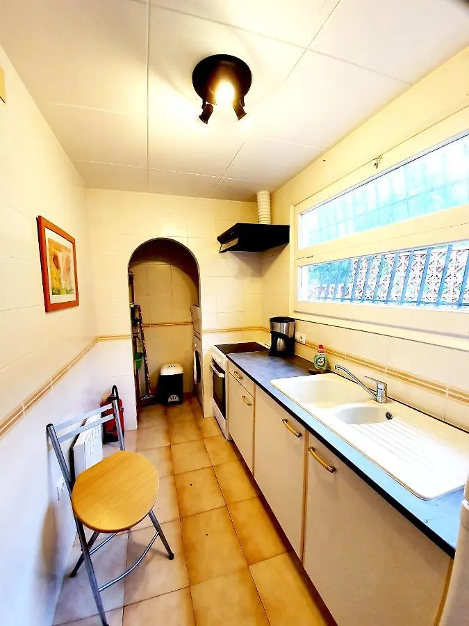 Neko 2 Apartment Roses Spain
